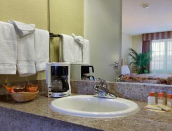 Days Inn By Wyndham Hayward Airport Kamer foto